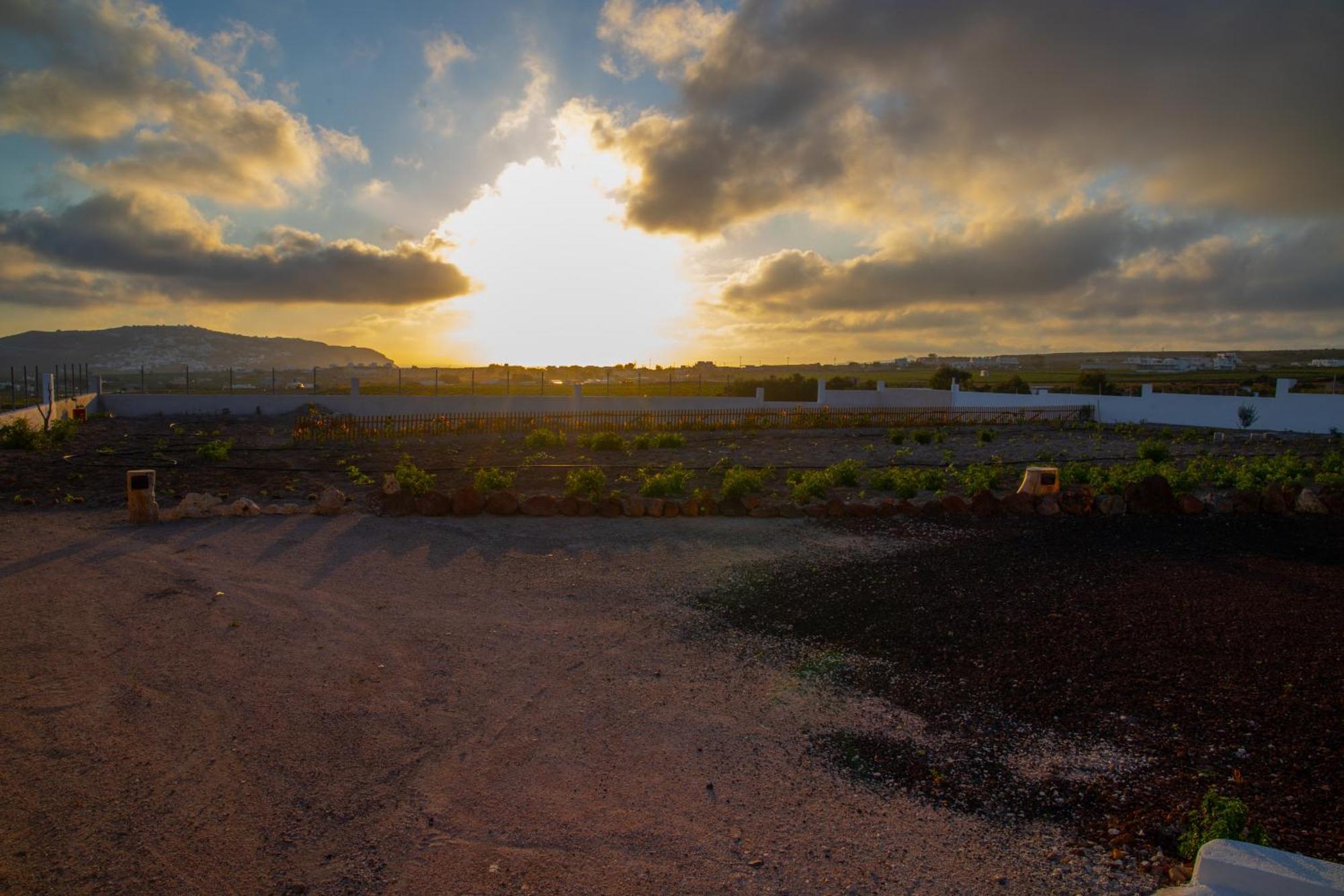 Calma Eco Houses Sunset View Emporio  Luaran gambar